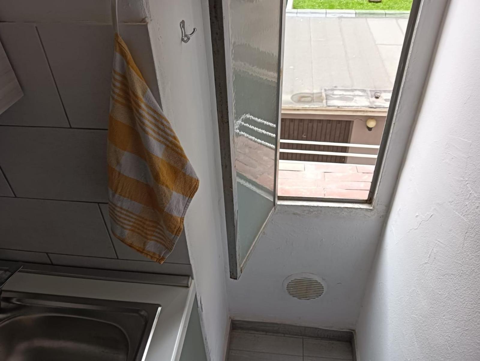 Monolocale Centro Apartment Milan Luaran gambar